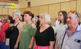 Żegnaj szkoło – zakończenie roku klas ósmych w SP nr 3