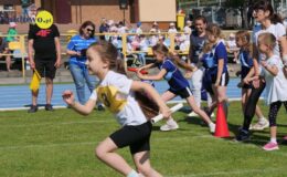 Przedszkolaki świętowały na sportowo