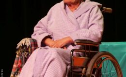 To była sztuka, która „nie pozwala zasnąć” -„Między nami dobrze jest”