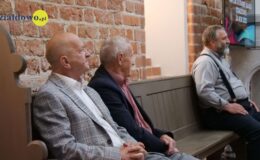 Burmistrz Grzegorz Mrowiński otrzymał votum zaufania i absolutorium