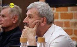 Burmistrz Grzegorz Mrowiński otrzymał votum zaufania i absolutorium