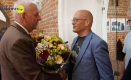 Burmistrz Grzegorz Mrowiński otrzymał votum zaufania i absolutorium