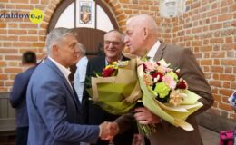 Burmistrz Grzegorz Mrowiński otrzymał votum zaufania i absolutorium