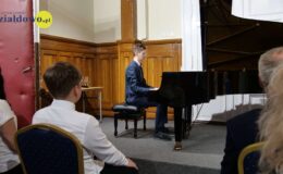 Niech muzyka nadal rozbrzmiewa w Waszych sercach – koncert absolwentów PSM w Działdowie
