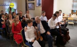 Niech muzyka nadal rozbrzmiewa w Waszych sercach – koncert absolwentów PSM w Działdowie