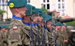 Fotorelacja z przyjazdu sprzętu wojskowego i próby promocji podoficerskiej – ”Nowoczesne wojsko bezpieczna Ojczyzna”