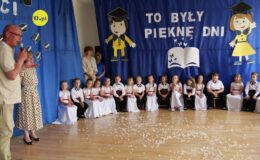 „Krasnoludki” pożegnały swoje przedszkole