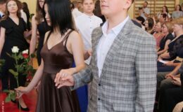 Żegnaj szkoło – zakończenie roku klas ósmych w SP nr 3