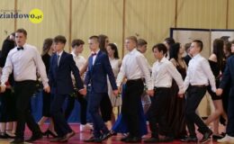 Żegnaj szkoło – zakończenie roku klas ósmych w SP nr 3