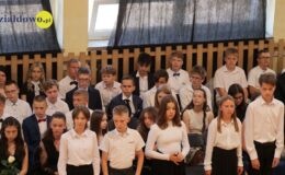 Żegnaj szkoło – zakończenie roku klas ósmych w SP nr 3