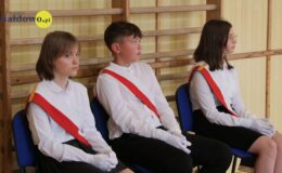 Żegnaj szkoło – zakończenie roku klas ósmych w SP nr 3