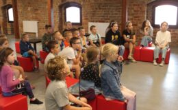 Potrawka z ogonów bobra i miseczki z gliny – pierwsza odsłona „Wakacji w Muzeum”