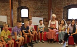 Potrawka z ogonów bobra i miseczki z gliny – pierwsza odsłona „Wakacji w Muzeum”