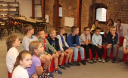 Potrawka z ogonów bobra i miseczki z gliny – pierwsza odsłona „Wakacji w Muzeum”