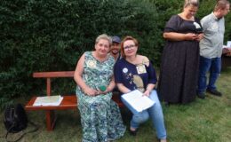 Wrześniowy upalny Piknik Literacki w Drzazgach