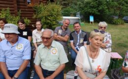 Wrześniowy upalny Piknik Literacki w Drzazgach