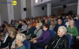 Wspaniała muzyczna podróż w czasie