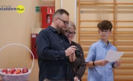 Pasowania na pierwszaka i Dzień Nauczyciela w SP nr 1