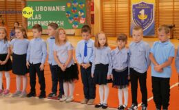 Pasowania na pierwszaka i Dzień Nauczyciela w SP nr 1