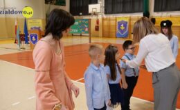 Pasowania na pierwszaka i Dzień Nauczyciela w SP nr 1