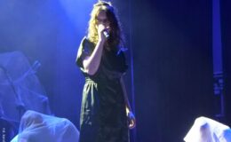 Wspaniała muzyczna podróż w czasie
