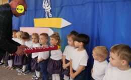 Ślubowanie i pasowanie Krasnoludków