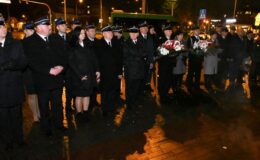 Osłonięto tablicę upamiętniającą tragicznie zmarłego na służbie druha