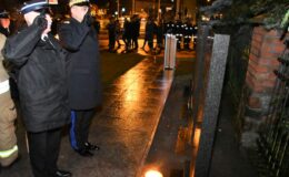 Osłonięto tablicę upamiętniającą tragicznie zmarłego na służbie druha