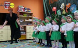 Pasowanie na przedszkolaka w Przedszkolu nr 5 w Działdowie – grupa Dinusie