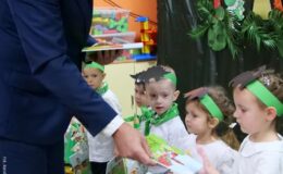 Pasowanie na przedszkolaka w Przedszkolu nr 5 w Działdowie – grupa Dinusie