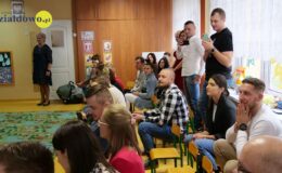 „Pszczółki” pasowane na przedszkolaka