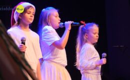Magia świąt ze Szkołą Muzyki i Tańca „Art Music”