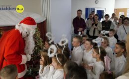 Gwiezdne tarapaty. Świąteczne przedstawienie w Przedszkolu nr 4 w Działdowie