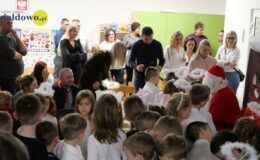 Gwiezdne tarapaty. Świąteczne przedstawienie w Przedszkolu nr 4 w Działdowie