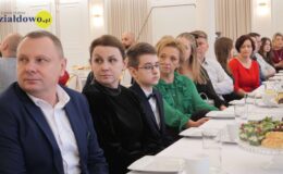 Stypendia burmistrza Działdowa Grzegorza Mrowińskiego wręczone
