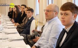 Stypendia burmistrza Działdowa Grzegorza Mrowińskiego wręczone
