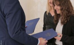 Stypendia burmistrza Działdowa Grzegorza Mrowińskiego wręczone