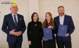 Stypendia burmistrza Działdowa Grzegorza Mrowińskiego wręczone