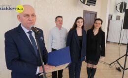 Stypendia burmistrza Działdowa Grzegorza Mrowińskiego wręczone