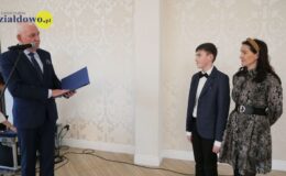 Stypendia burmistrza Działdowa Grzegorza Mrowińskiego wręczone