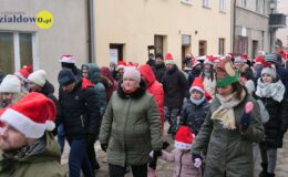 Sztafeta z Mikołajem po raz dziesiąty przeszła ulicami miasta