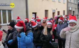 Sztafeta z Mikołajem po raz dziesiąty przeszła ulicami miasta