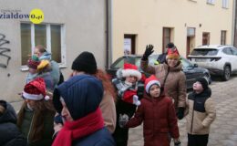 Sztafeta z Mikołajem po raz dziesiąty przeszła ulicami miasta