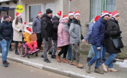 Sztafeta z Mikołajem po raz dziesiąty przeszła ulicami miasta