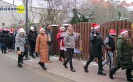 Sztafeta z Mikołajem po raz dziesiąty przeszła ulicami miasta