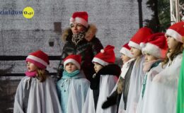 Jarmark Bożonarodzeniowy i “odpalenie choinki”