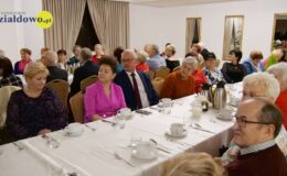Seniorzy podzielili się opłatkiem