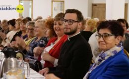 Seniorzy podzielili się opłatkiem