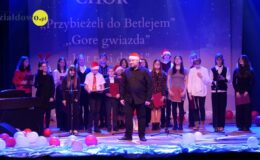 Świątecznie z uczniami nauczycielami szkoły muzycznej