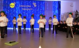 Gwiezdne tarapaty. Świąteczne przedstawienie w Przedszkolu nr 4 w Działdowie
